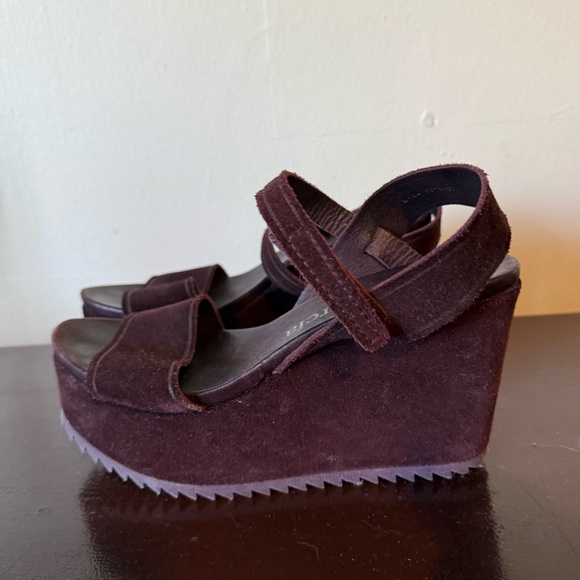 Pedro Garcia Wedges - Picture 3 of 5